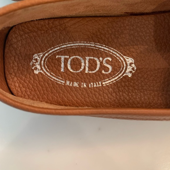 Tods tan driving shoe size 6 - Picture 2 of 8